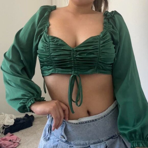 URBAN OUTFITTERS Caroleena Ruched Puff Sleeve Tie Back Blouse Crop Top Shirt - Picture 4 of 10